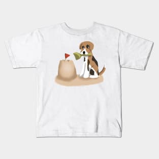 Beagle dog puppy cutely building a sand castle Kids T-Shirt